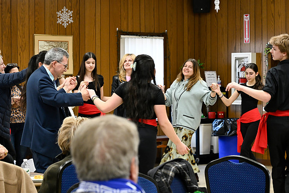 _DSC1114 - Dancers