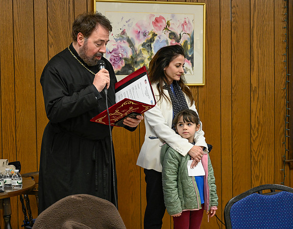_DSC1119 - Father Peter and Anna