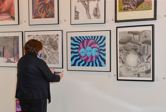 _7106379