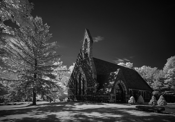 760nm_DSC1254 - monochrome