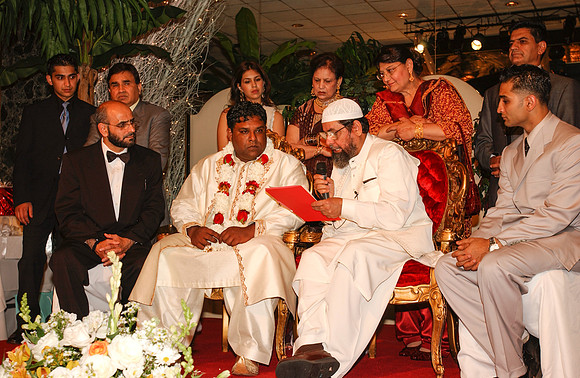 Groom and Minister-2