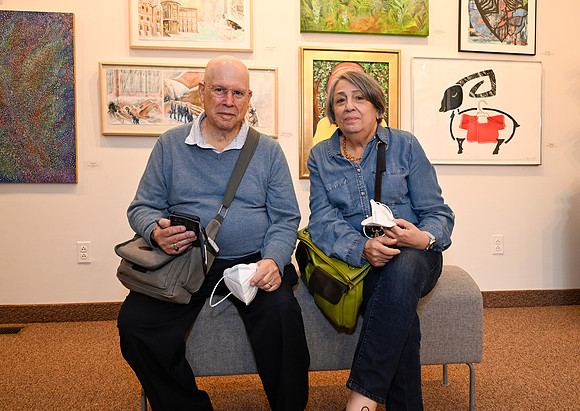 _DZ90255 (Hank and Nicole Gans)
