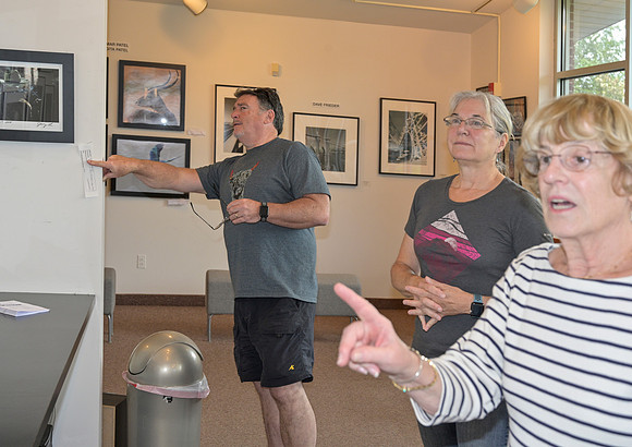 _DSZ1598 - Joe, Diane, Mary Ann