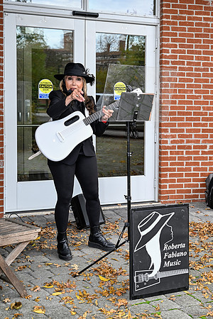 _DZ90341 - Roberta