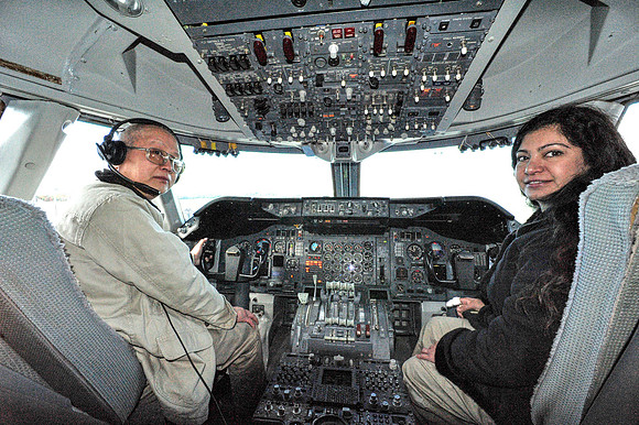 _DSC1308 (Cockpit - Me Captain)