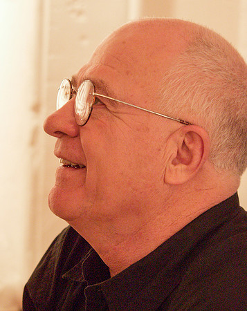 Allard profile (tight head shot)