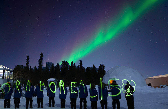 combined aurora and light painting DSC08274