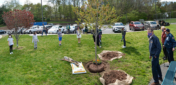 Arbor Day Pano - 2021-04-30
