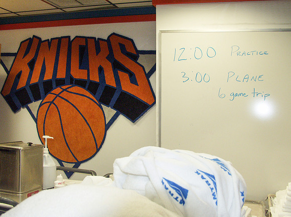 Locker room-NJ Knicks - White board